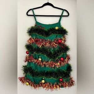 NWT Tinsel Garland Mini Dress Green/ Red Christmas Dress Festive Holiday Outfit